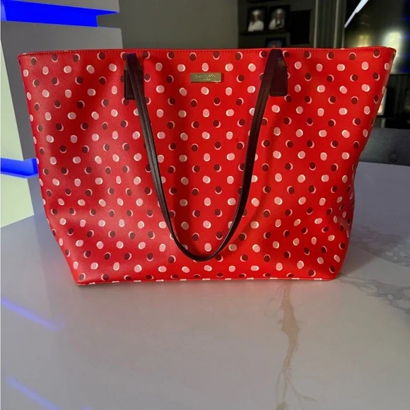 Kate spade Red Polka Dot Tote Bag no callouts only used a few times - Picture 1 of 13